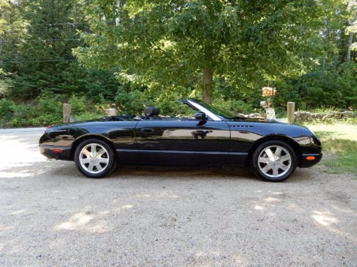Thumbnail Photo undefined for 2002 Ford Thunderbird